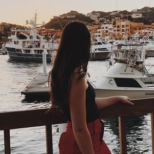 Meet your Posher, Sarah